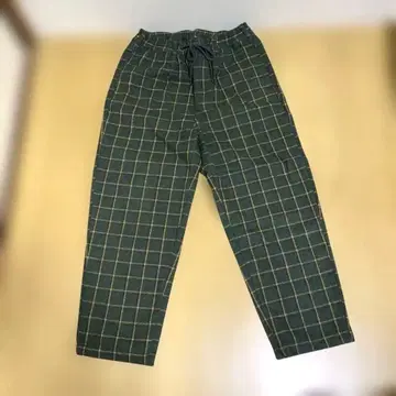 그린 계열 체크 와이드 팬츠
