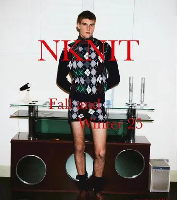 NKNIT 아가일 무늬 숏팬츠 네이비