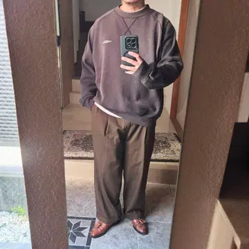 선 페이드 UMBRO 맨투맨 블랙