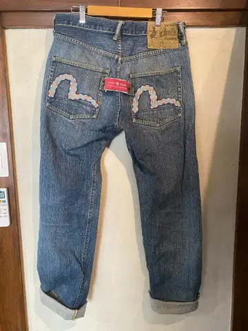 EVISU PARIS 데님 팬츠 갈매기 스티치 빨간색 택 셀비지