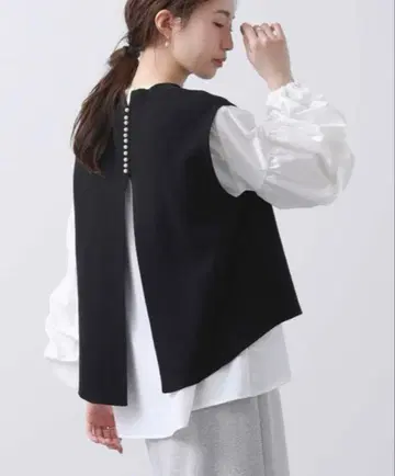 새상품 택 포함 Gready Brilliant 베스트 슬리브 셔츠 세트