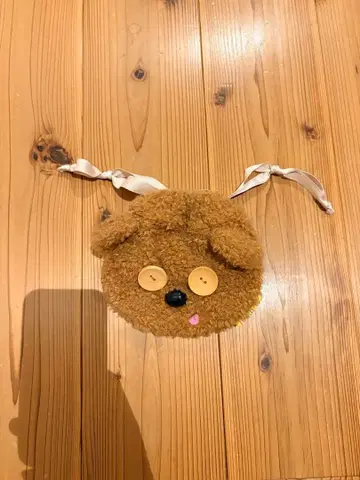 Always with Tim 파우치