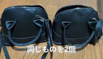 2WAY 블랙 숄더백 같은 것을 2개