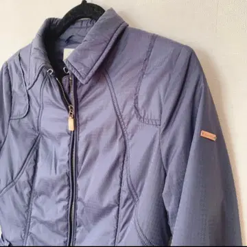 다운 자켓 가벼운 따뜻한 라이트 다운 이탈리아제 M 새상품급