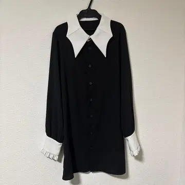 Moi-meme-Moitie 박쥐 칼라 블라우스(Men)