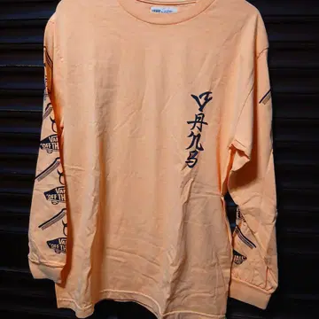 VANS 오렌지 긴팔 티셔츠 사스콰치패브릭스