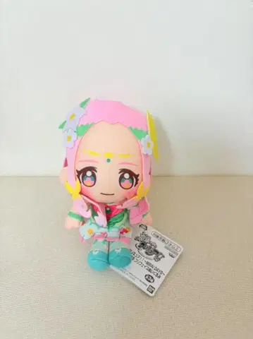 컬러풀한 꽃 장식 봉제 인형