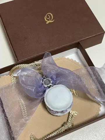 Q-pot. 호른테드 맨션 백참