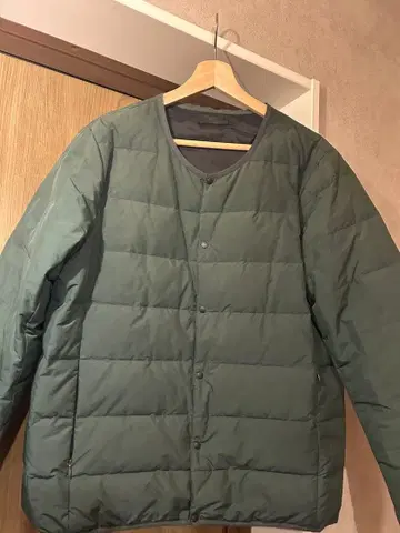 TAION 올리브 그린/블랙 리버서블 다운 자켓 L 사이즈