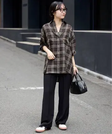 이에나 비에라 체크 루즈 셔츠 브라운