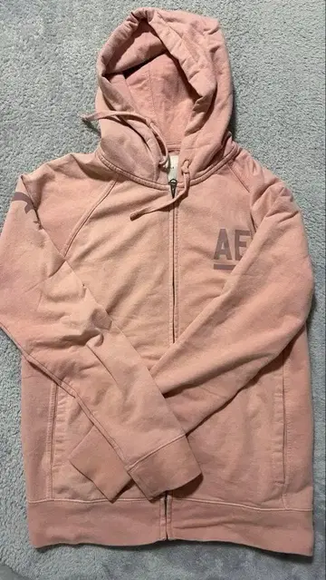 American Eagle 핑크 후드티 (착용 사진 있음)