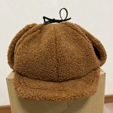 DIGNITY DEVICE 귀달린 플리스 캡