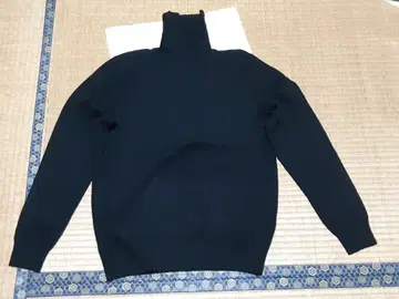 [새상품급] 캐시미어 100% 스웨터 터틀넥 남성용 유니클로 M 사이즈