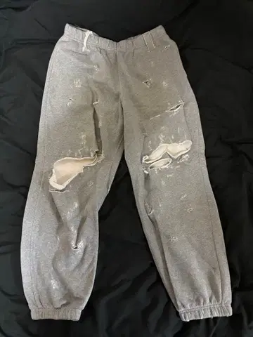 데미지 스웨트 팬츠 XL 사이즈