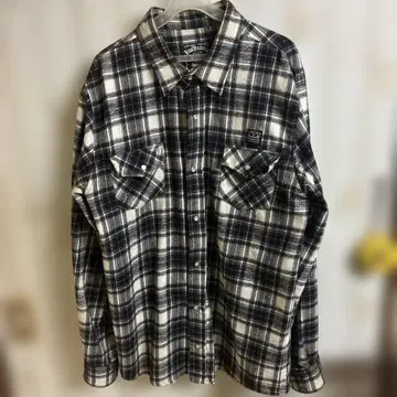 RADIAL XL 플란넬 셔츠 블랙/화이트 체크