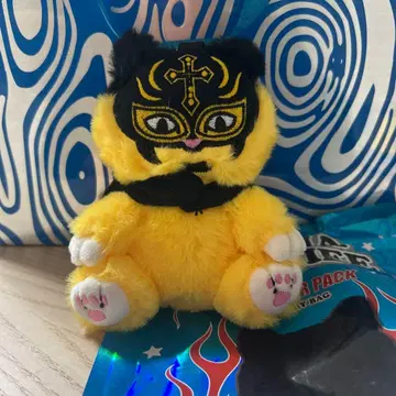 RIPNDIP LUCHA NERMIEE