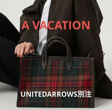 A VACATION 유나이티드 애로우즈 별주 체크 토트백