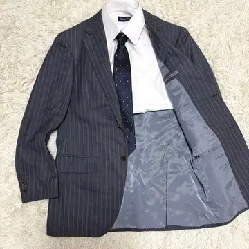 브리라펠 일구스토 테일러드 자켓 네이비 스트라이프 실크 혼방