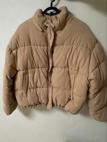 숏 다운 자켓 탈부착 후드 부착