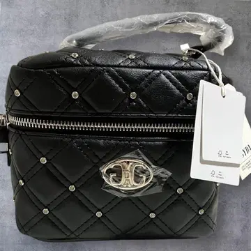 GYDA 큐빅 퀼팅 백 [ 미사용 새상품 ]