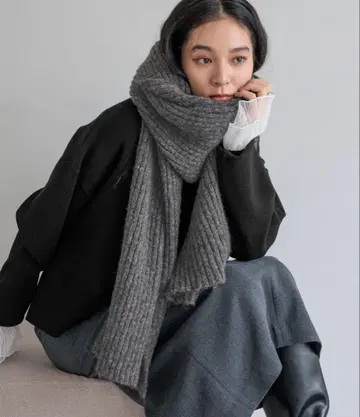 미사용 새상품 로리즈팜 리브 니트 스톨