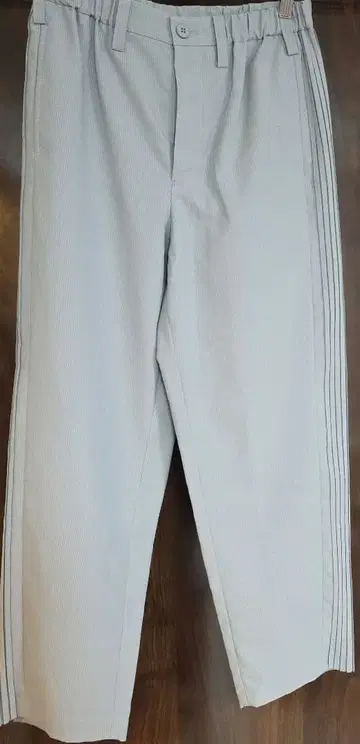 아이엠멘 에어 AKIHAPLEATS 팬츠