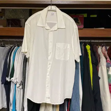 C.P. COMPANY 반팔 셔츠 화이트
