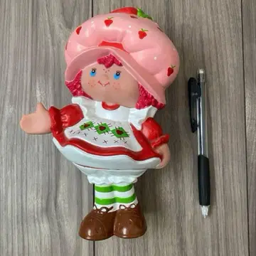 스트로베리 숏케이크 인형