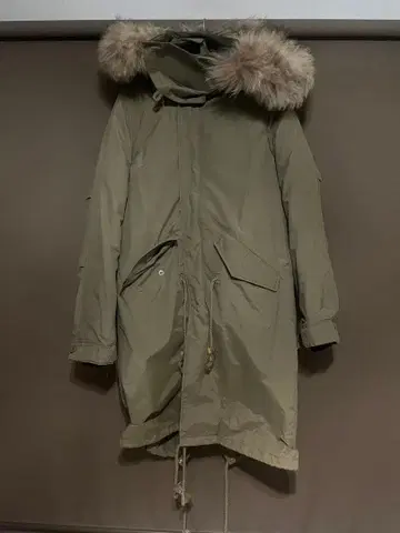 자코메티 퍼 포함 모즈 코트 m65