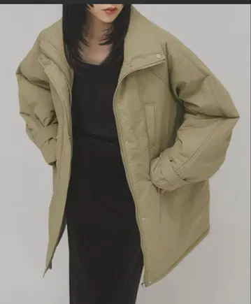 KBF 몬스터 패디드 미들 코트 카키