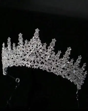 크리스탈 장식 싱글 크라운
