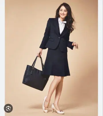 Precious 네이비 스트라이프 비즈니스 정장 셋업 스트레치