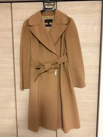 EPOCA 베이지 롱 코트