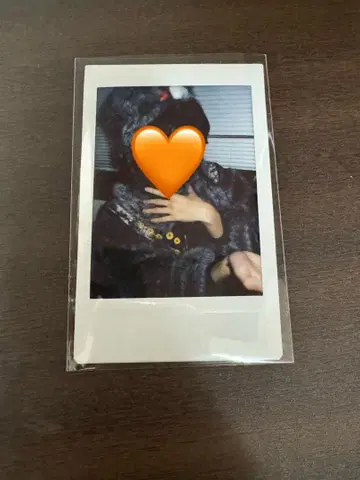 러브식 타로 폴라로이드