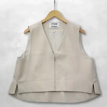 시안 도쿄 CYAN TOKYO 비건 가죽 ZIP 베스트 베이지