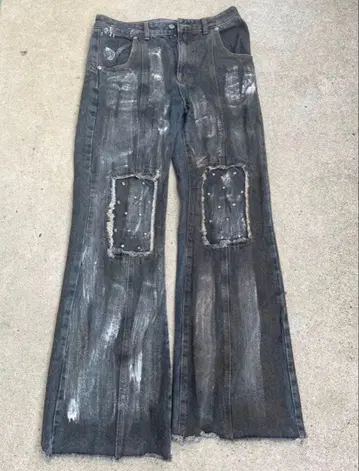 데미지 가공 부츠컷 데님