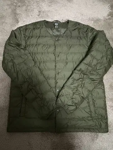 UNIQLO 유니클로 울트라 라이트 다운 컴팩트 자켓 XL 사이즈