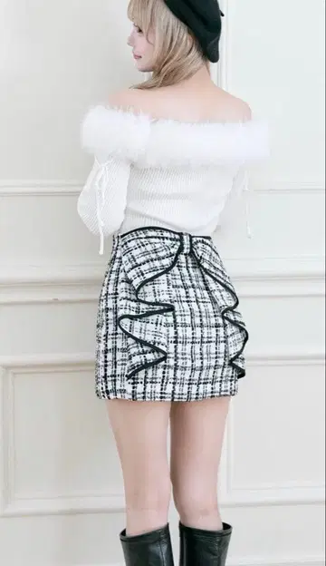 Belle Charme 백리본 트위드 스커트