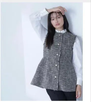 내추럴 뷰티 베이직 트위드 페플럼 베스트