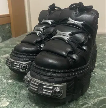 NEWROCK M-WALL106-S10 EU41