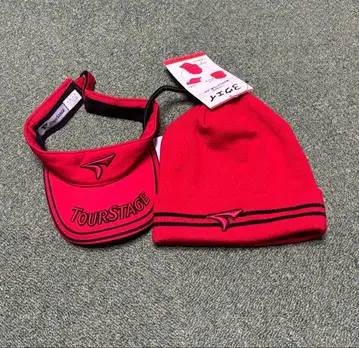 투어 스테이지 바이저 니트 모자 세트