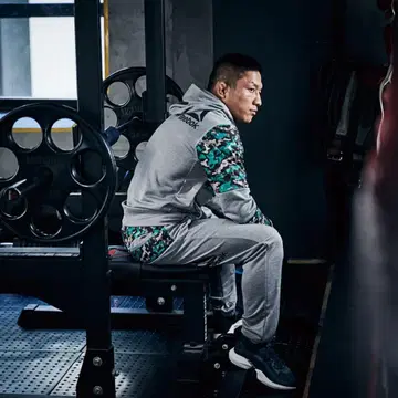 [할인 불가] 리복 셋업 호리구치 모델