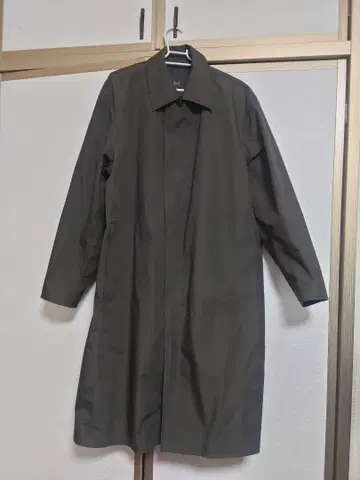 UNIQLO C 블록테크 스텐카라 코트 M 올리브