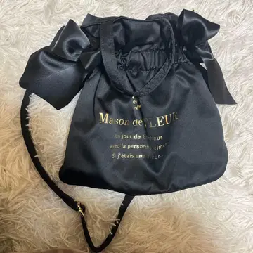 Maison de FLEUR 더블 리본 숄더백