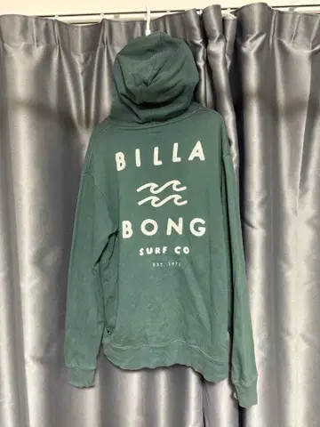 빌라봉 자수 후드티