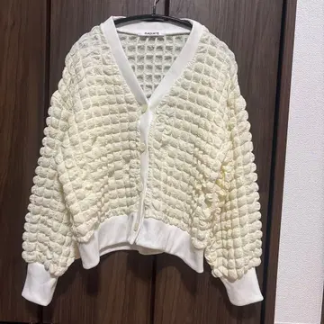 [ 미사용 ] RADIATE 아이보리 가디건 긴팔