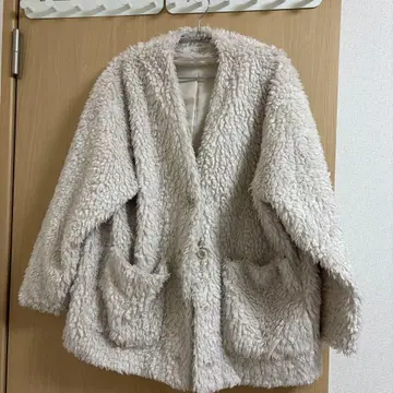 요리 푸들 숏코트 36 사이즈 크림 컬러