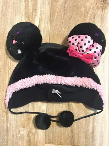 미니 팬 캡 블랙 핑크