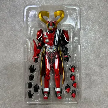 중고품 S.H.Figuarts 가면라이더 하트 피규어