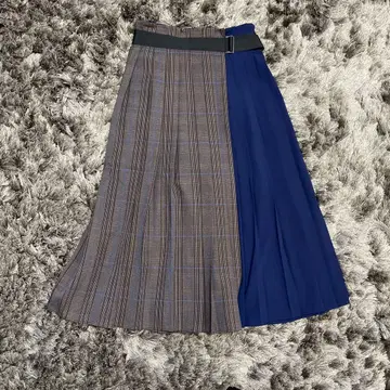 플리츠 스커트